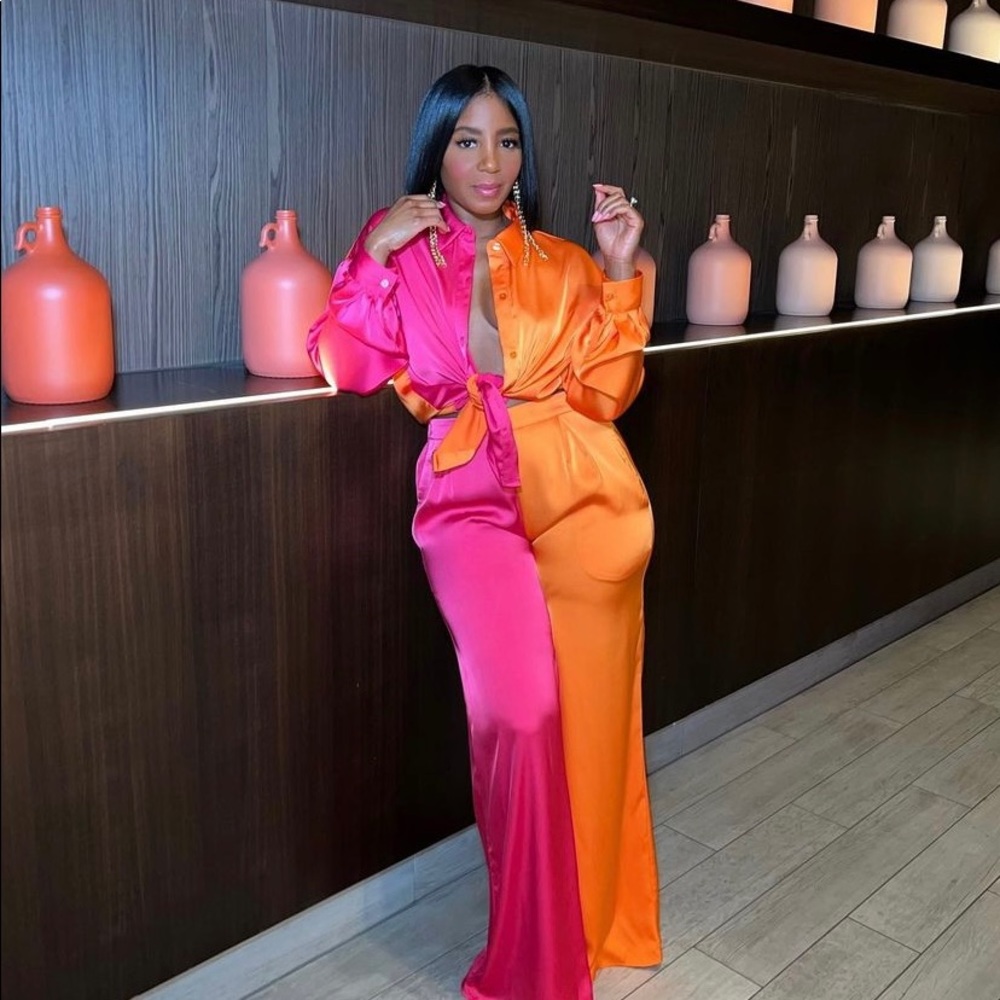Brand new two piece set